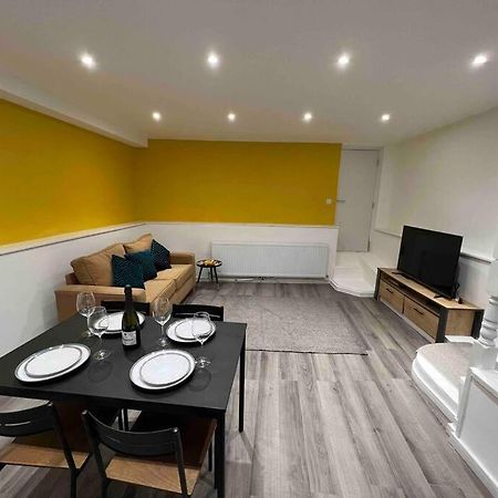 Stunning 3Br Maisonette In Brixton ลอนดอน ภายนอก รูปภาพ