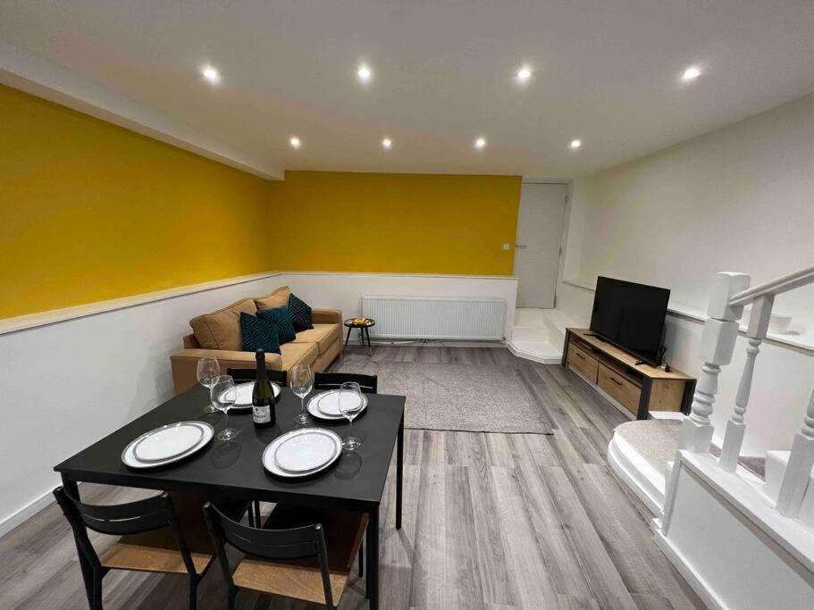 Stunning 3Br Maisonette In Brixton ลอนดอน ภายนอก รูปภาพ