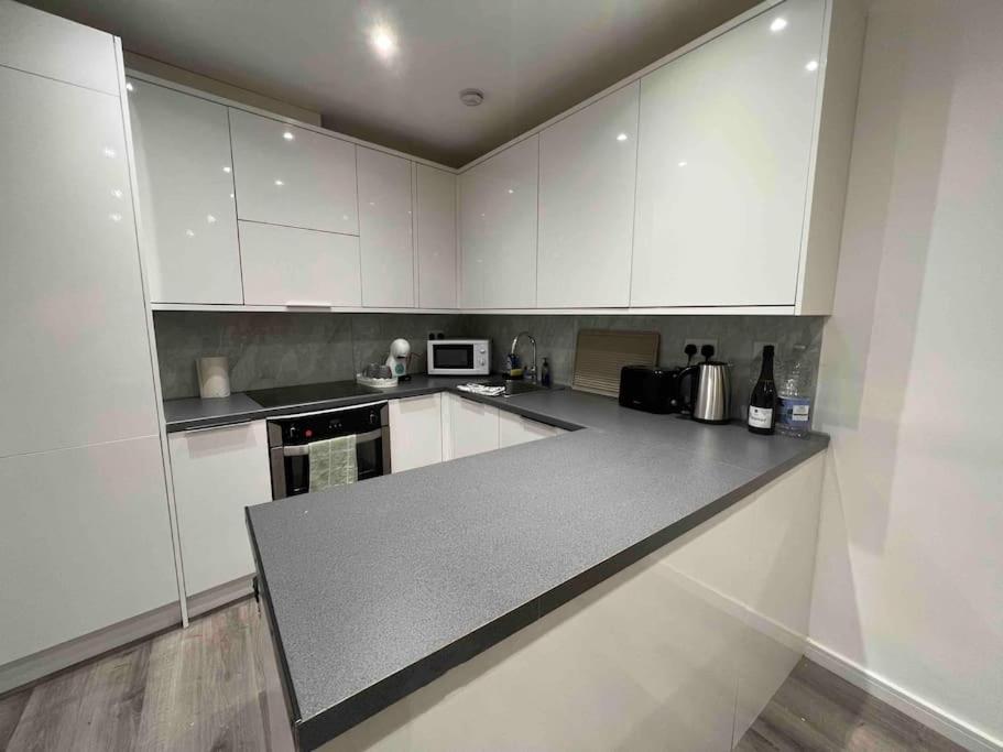 Stunning 3Br Maisonette In Brixton ลอนดอน ภายนอก รูปภาพ
