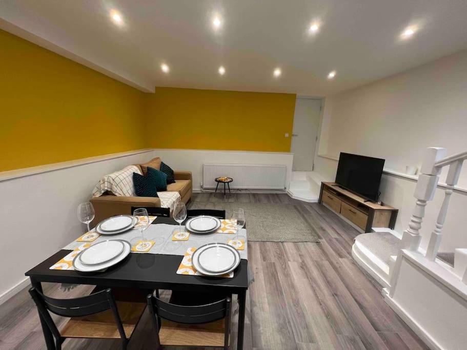 Stunning 3Br Maisonette In Brixton ลอนดอน ภายนอก รูปภาพ